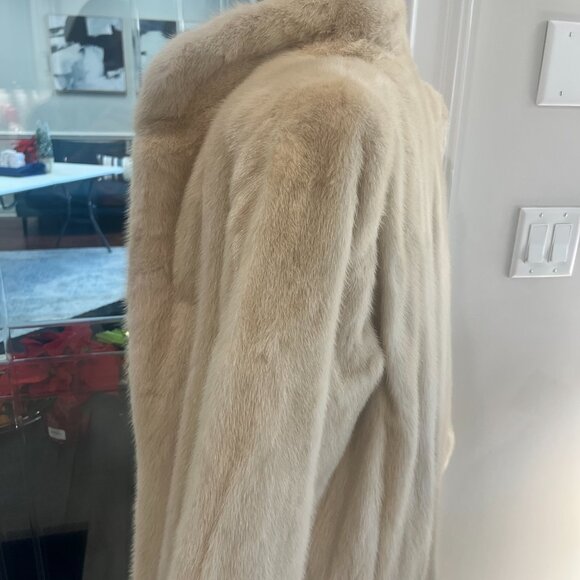 Vintage SAGA Mink Coat – Maison Blanche Size 12 - Picture 11 of 12